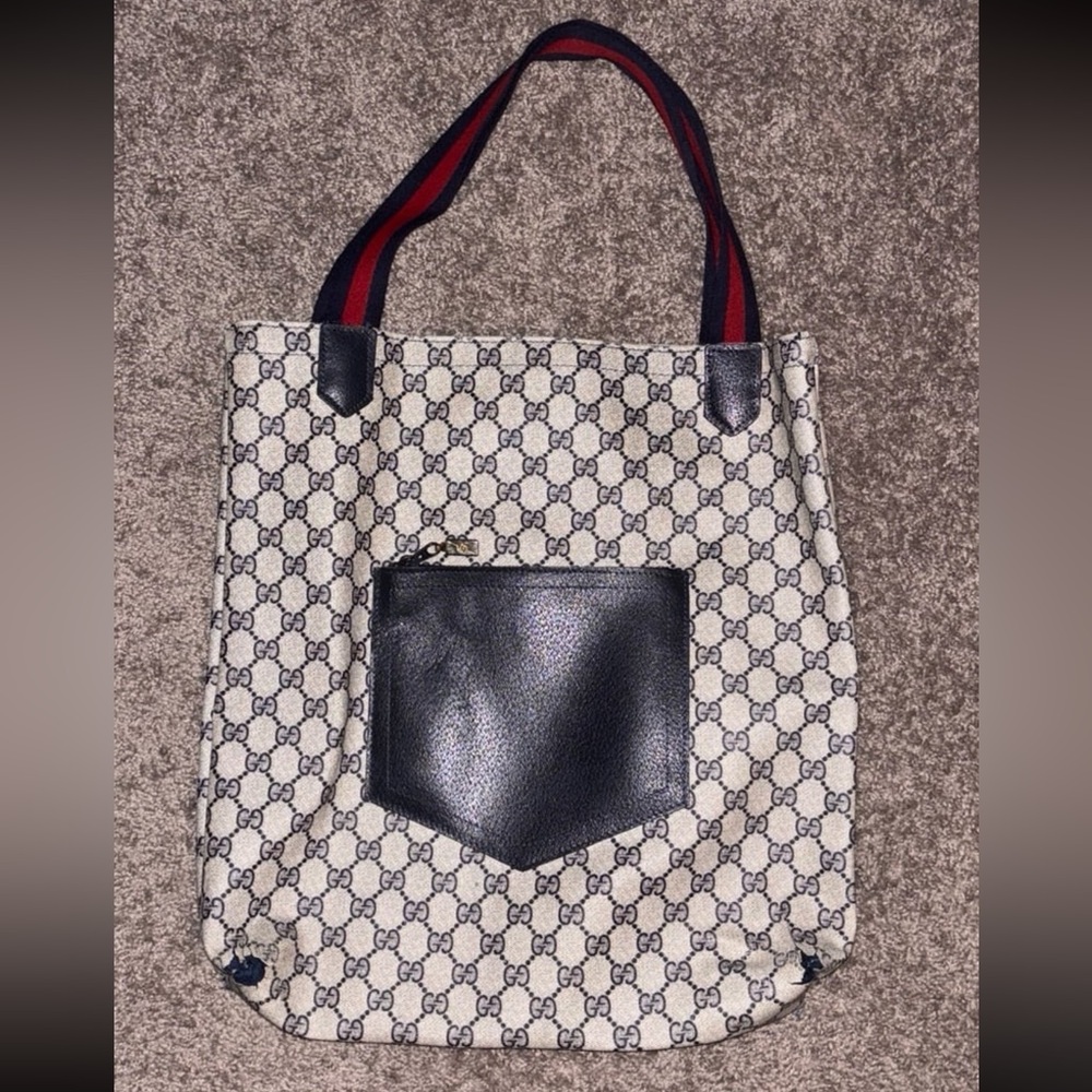 Authentic Gucci handbag Tote